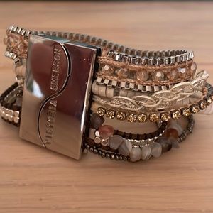 VICTORIA EMERSON multi-strand beaded bracelet with magnetic clasp in silver NWT
